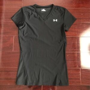 Under Armour Shirt - heatgear large